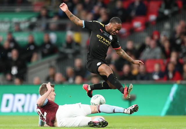 哈里森·巴恩斯：马刺本节10分的英雄（哈里森·巴恩斯：马刺单节拿下10分的功臣）