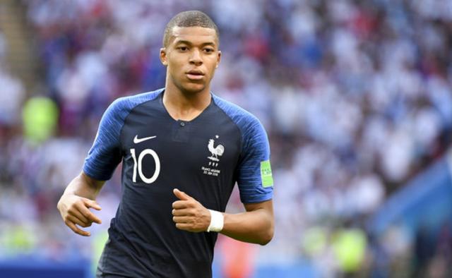 先发制人！萨林杰飙中压哨三分 打满首节8中6拿到14分4板（先声夺人！萨林杰命中压哨三分 首节打满8投6中砍下14分4板）