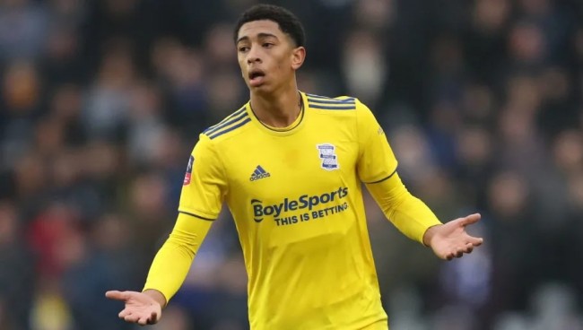 全球篮球商业化加速发展（全球篮球商业化进程提速）