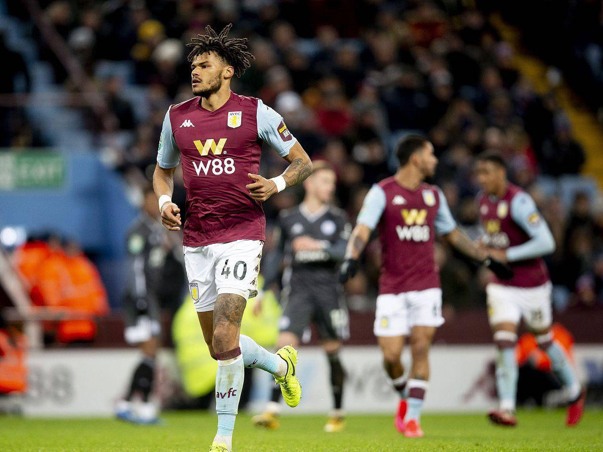 杨鸣：辽宁男篮进入新老更替时期，先打进季后赛再图发展